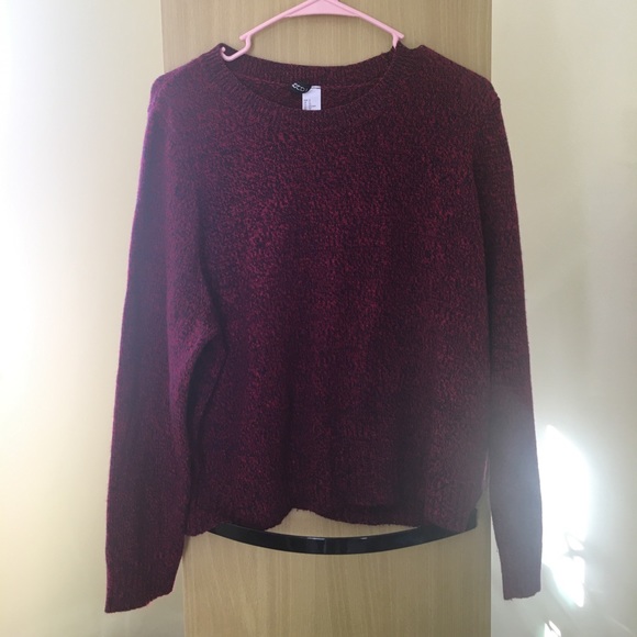 H&M burgundy Sweater - Picture 2 of 6
